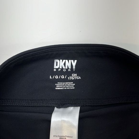 DKNY Sport Skort Black Size Large Logo Back Stretchy Golf Tennis Pickleball - Picture 4 of 8